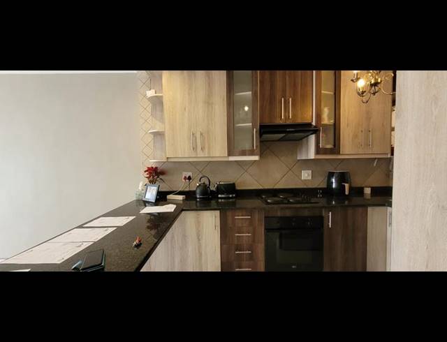 1 BEDROOM TOWNHOUSE FOR SALE IN ALBERTON NORTH